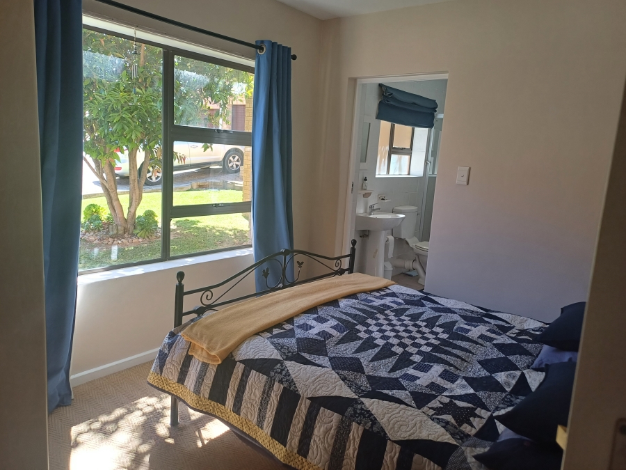 3 Bedroom Property for Sale in Menkenkop Western Cape